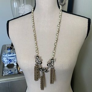 BANANA REPUBLIC | Bee pearl rope necklace